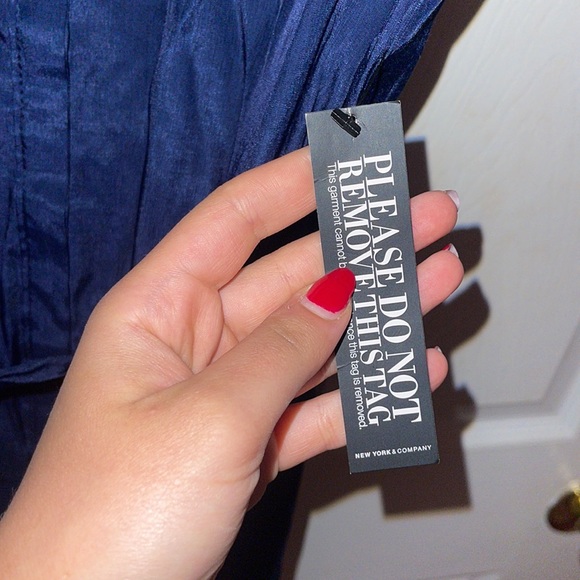 NY&Company WaistTie Dress - Picture 5 of 7